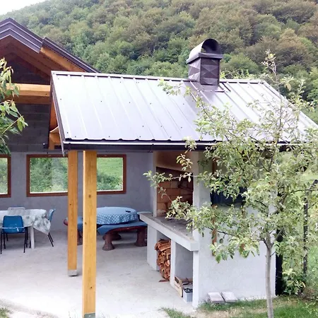 Hills Inn